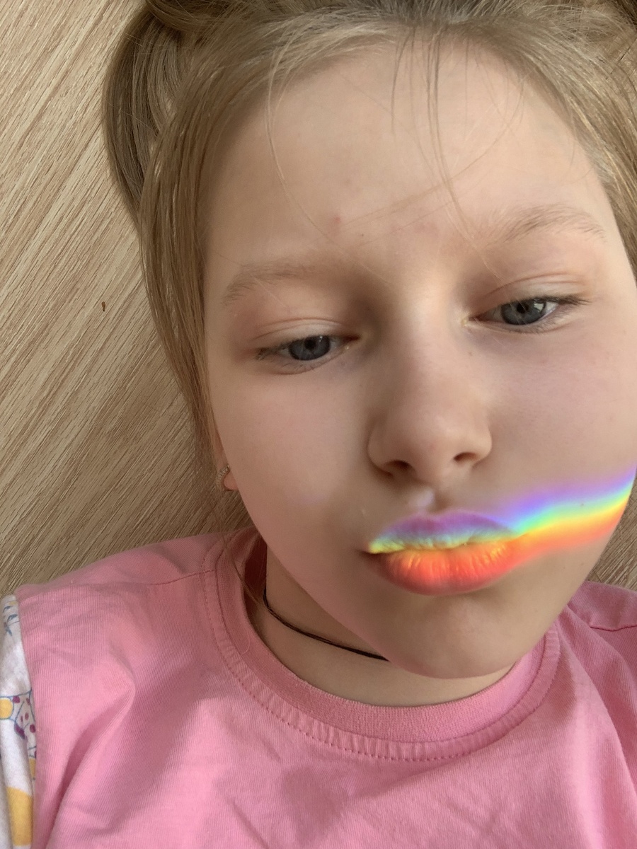 Радужные губы 