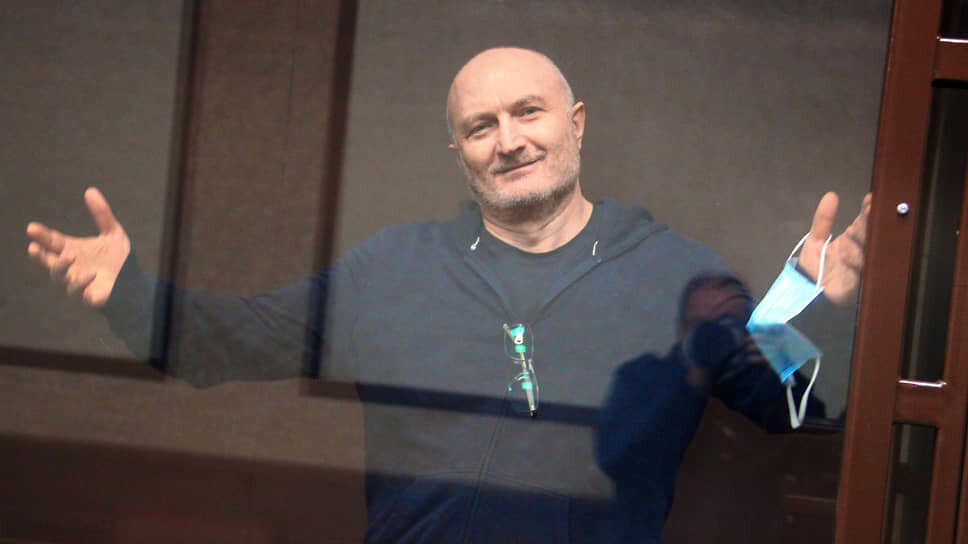 Руководитель одной из крупнейших в России группировок киллеров Аслан Гагиев (Джако) в суде (октябрь 2021 года).📷Фото: Василий Дерюгин / Коммерсантъ