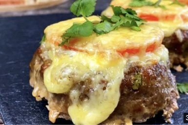 Больше не надо отмывать жирные сковородки: этой вкуснятиной из фарша кормлю всю семью  📷
