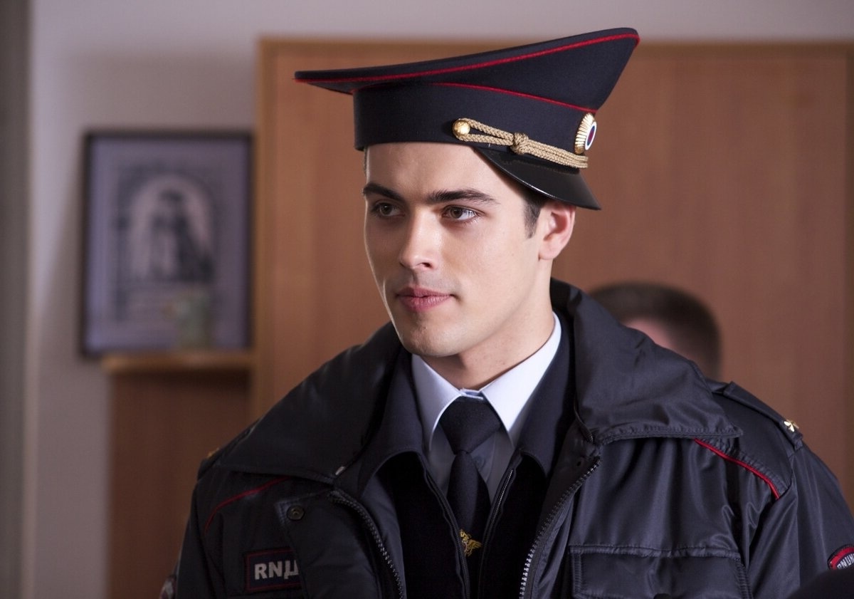 Кирилл Дыцевич кадр из сериала "Хороший парень"