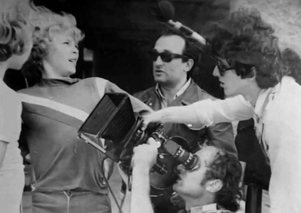 Константин Бромберг (на заднем плане) на сьемках фильма