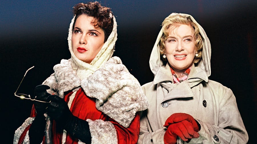 Кадр из фильма «Русский сувенир» (1960). Скриншот.