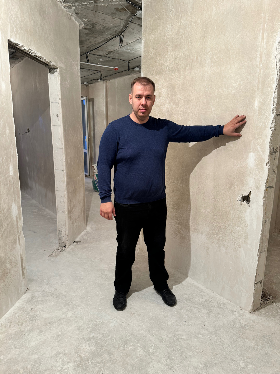 РостовПРОремонт выполняет механизированную штукатурку стен под маяки, качество - под обои.