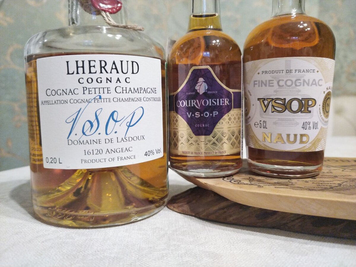 Нет, я ещё не отливал из него, листайте!