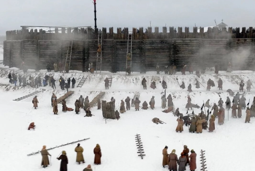 "Штурм Козельска: и где тут эпичность с такими костюмами?"