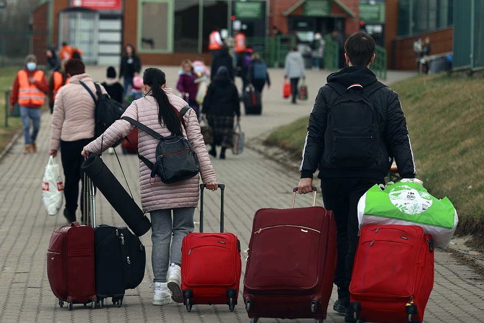    Число украинских беженок в Польше, которые хотели бы вернуться на Украину после окончания конфликта, значительно уменьшилось EAST NEWS