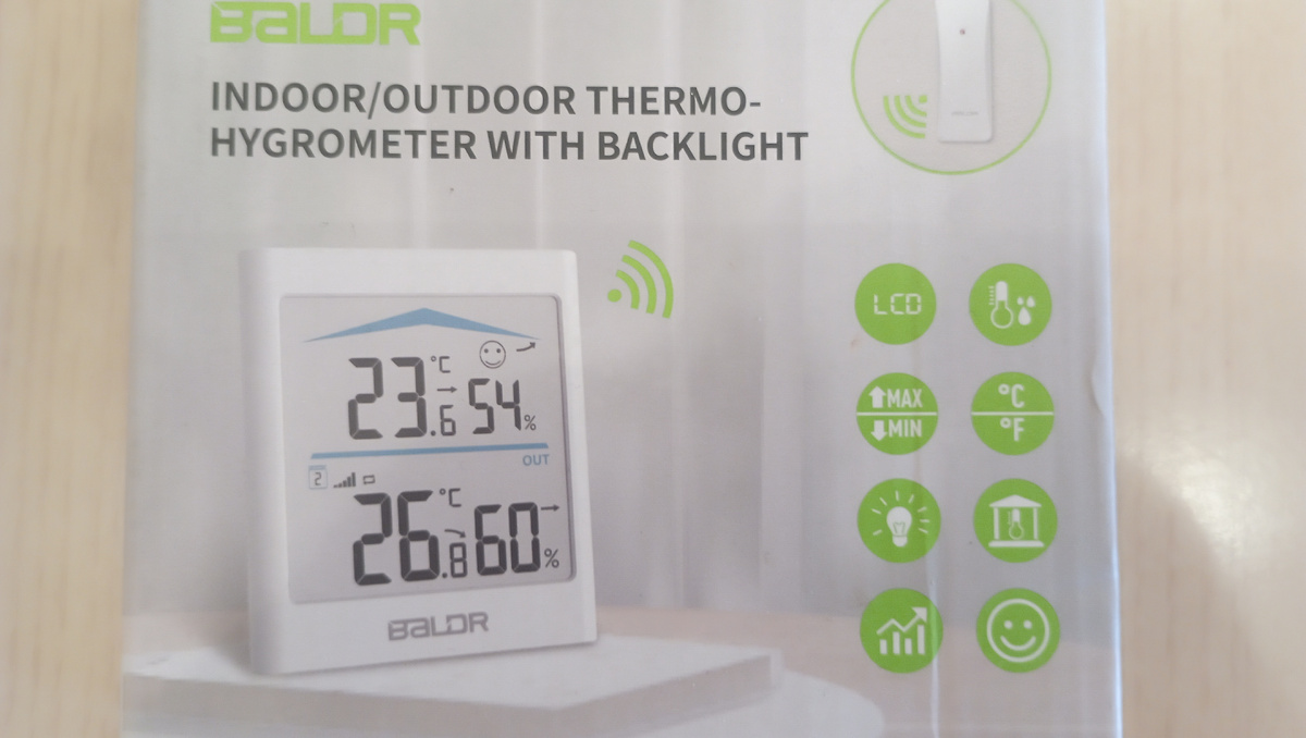 Фото автора. Метеостанция в упаковке