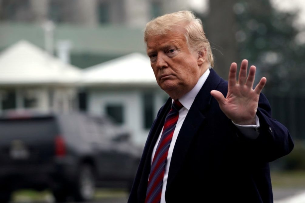    Дональд Трамп намеревался проверить золото в Форд-Ноксе. А потом тема резко пропала из информационной повестки обещаний "Бульдозера". Германия отреагировала сразу.