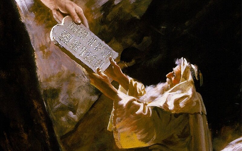 Из рук в руки