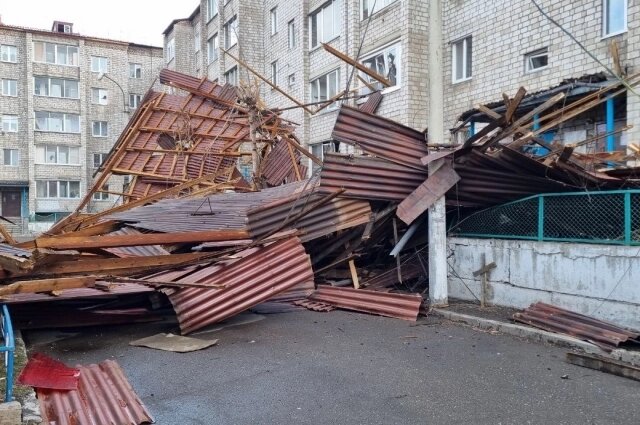    Под завалами находился мужчина. Фото:  АиФ/ Виталий Краснов