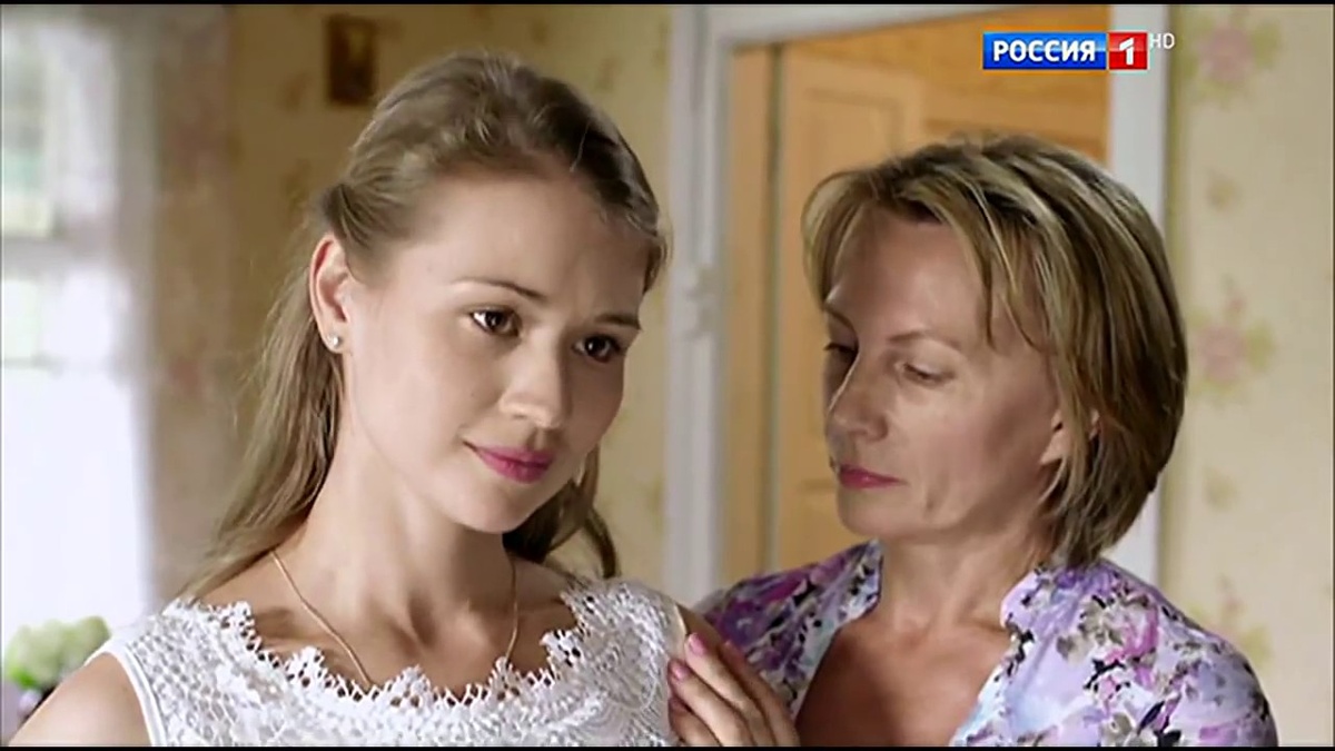 ФОТО ИЗ ИНТЕРНЕТА. МАТЬ С ДОЧЕРЬЮ.