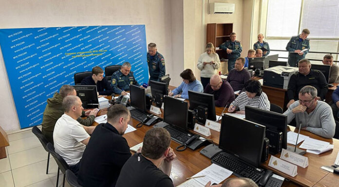    Оперативное заседание комиссии по ЧС Республики Хакасия. Фото пресс-службы главы Республики Хакасия