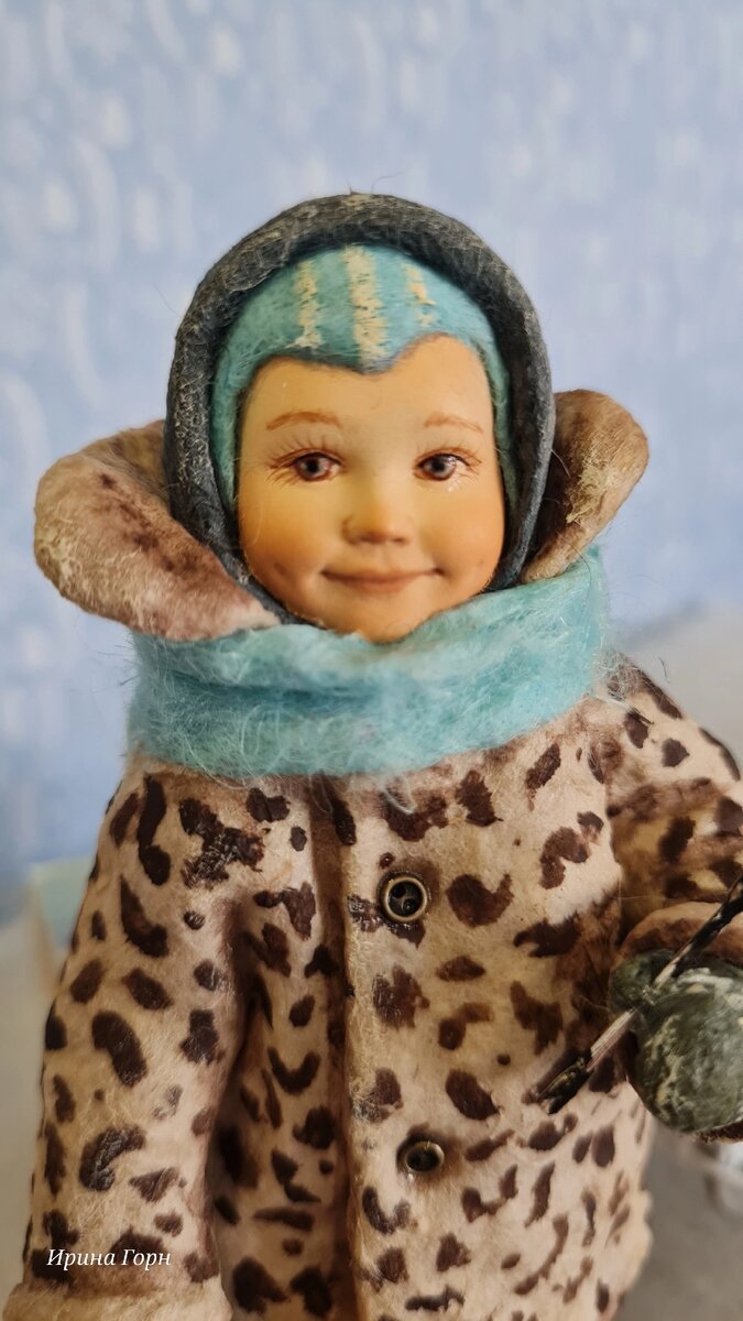 ....ох и нелегко рисовать эти узоры на шубке, ведь хочется чтобы выглядело все по настоящему 😉🤣