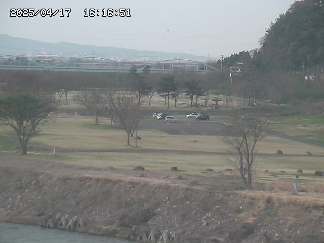 г. Тонами (Япония), вид на реку и мост ( с сайта города)