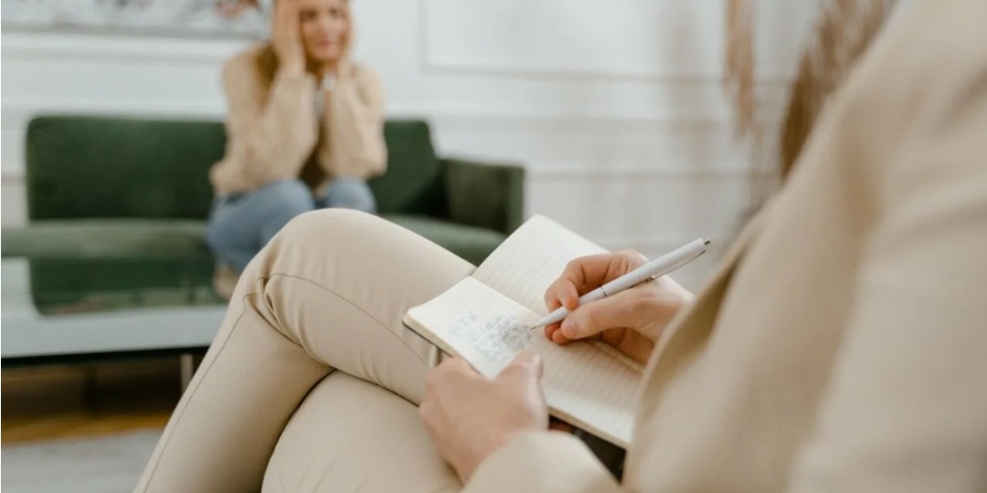 "Ты же психолог!"