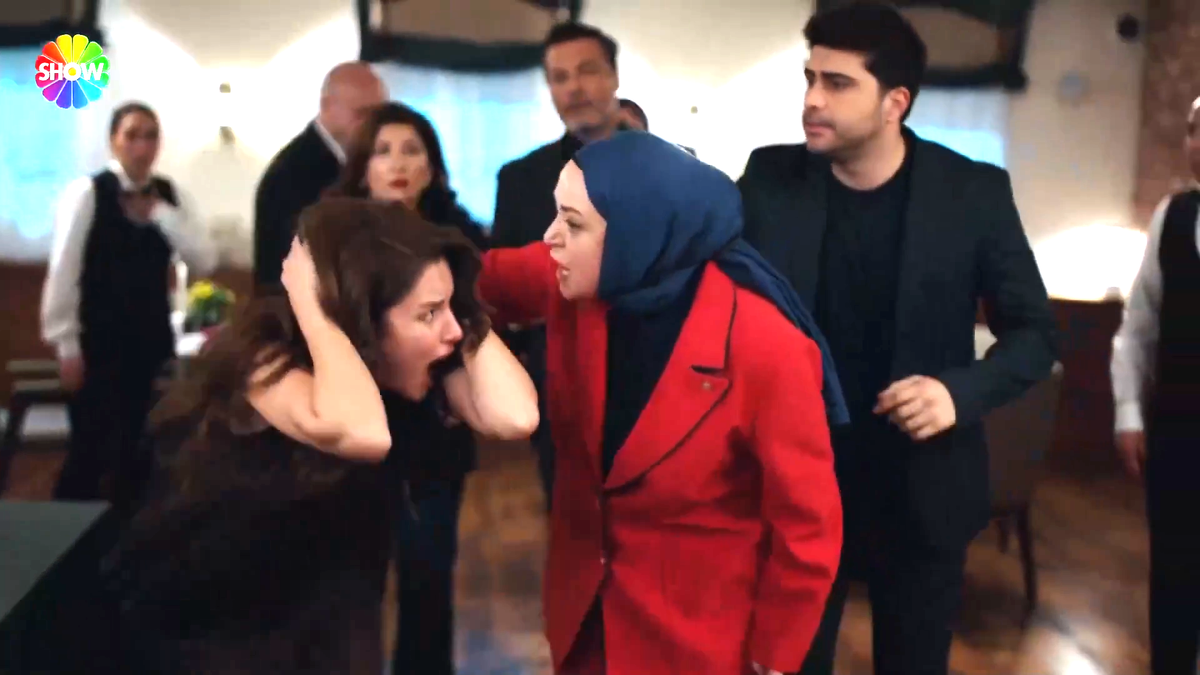 Кадр из 95 серии "Клюквенный щербет"