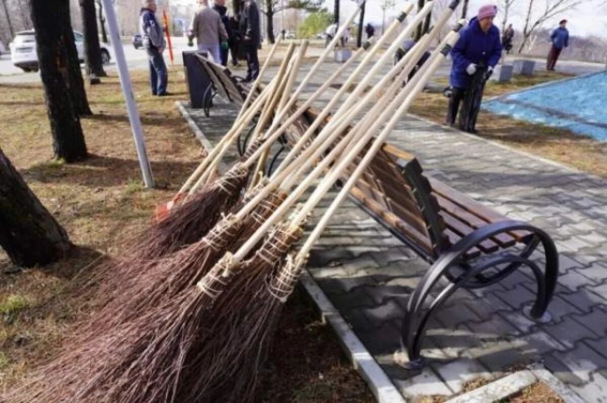    Мэр Нижнего Новгорода принял участие в общегородском субботнике