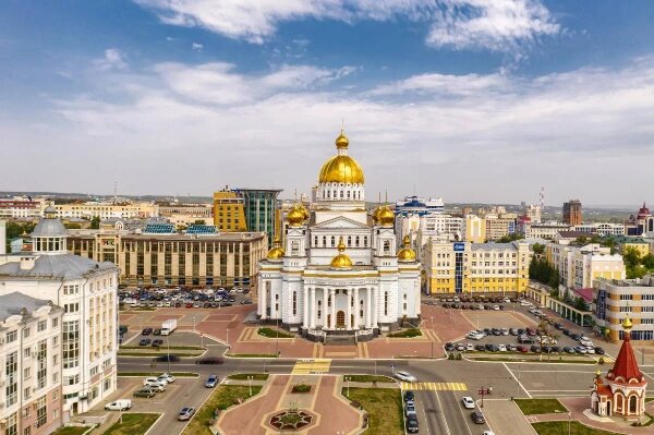 Обложка © Shutterstock / FOTODOM / Danil Sergeev