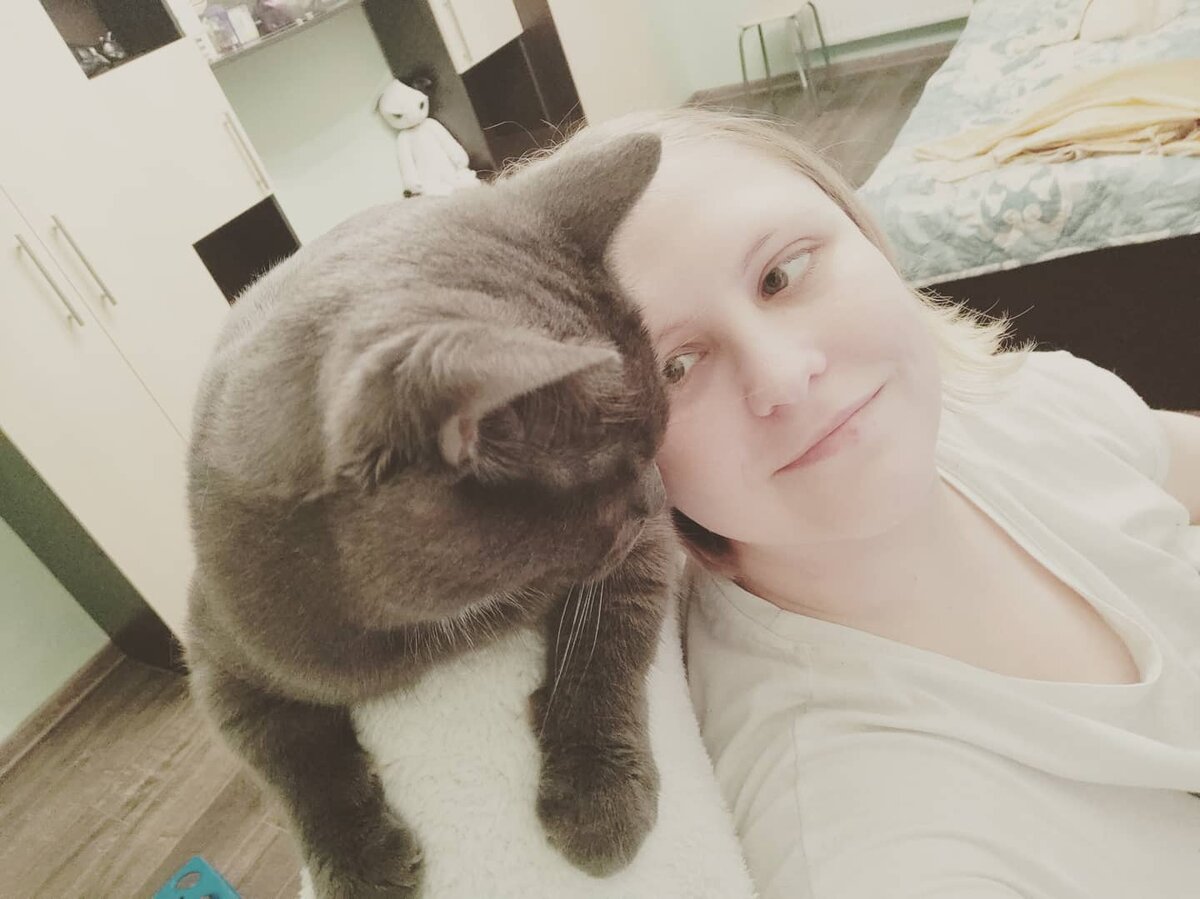 Я и Саймон в новой квартире