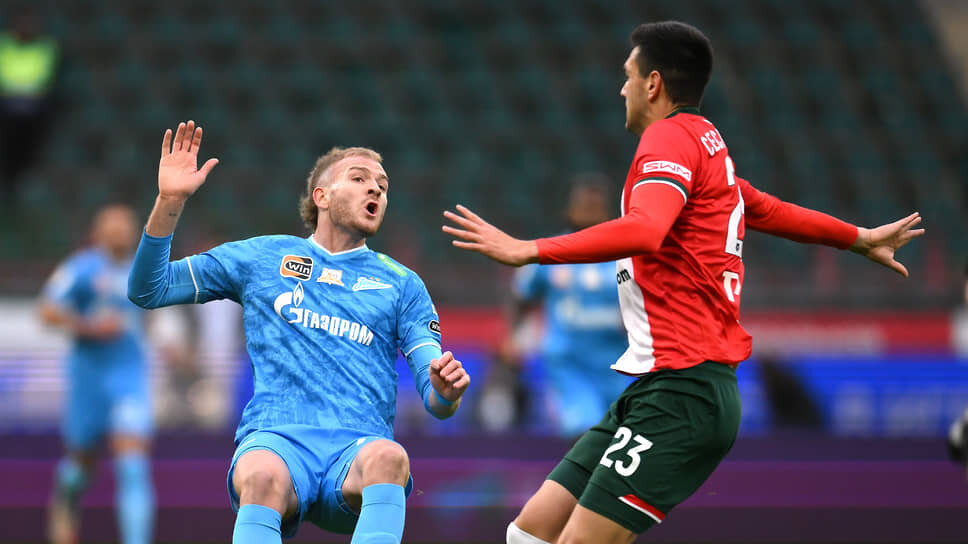 Момент матча между «Зенитом» и «Локомотивом».📷Фото: Иван Водопьянов / Коммерсантъ
