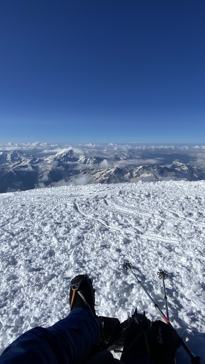 Высота 5100 м. Эльбрус.