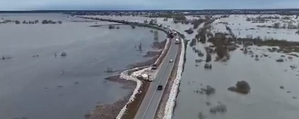 ТРАССУ ТЮМЕНЬ-ОМСК ГОТОВЯТ К ПАВОДКУ