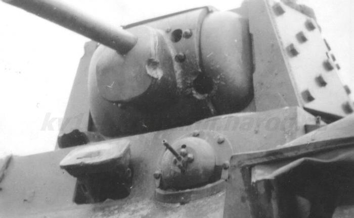 Танк КВ-1 производства ЛКЗ выпуска июля 1941 года из 101-й танковой дивизии, который был подбит 19 июля 1941 года немецкими 88 мм зенитными орудиями