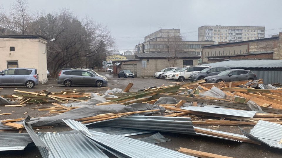 Утром - ураган, днём - потоп, вечером - снег: это Сибирь, детка!