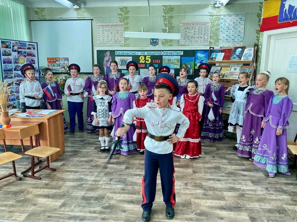    Фото: школа №37 Новошахтинска Редактор