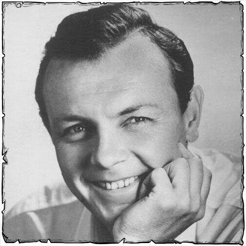 Кирилл Лавров в молодости