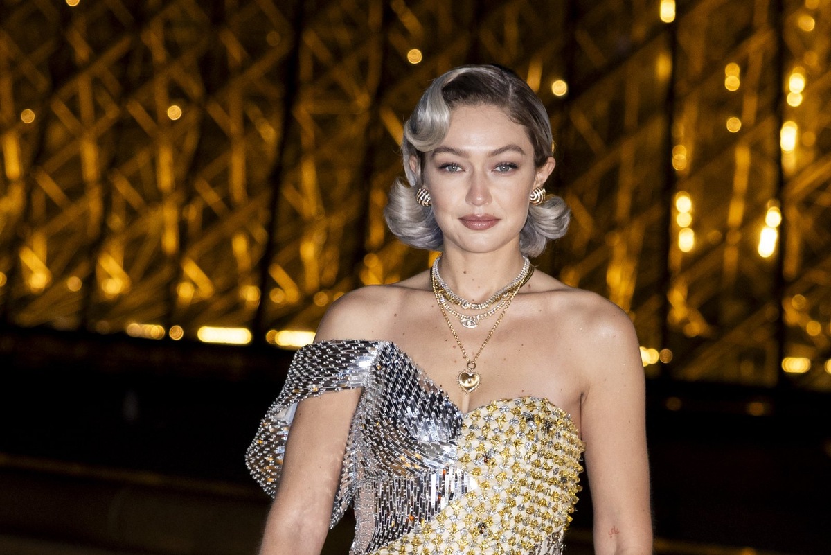    Джиджи Хадид