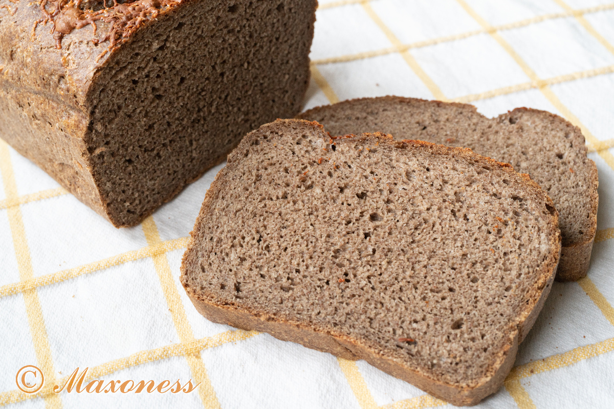 Хлеб с льняной мукой и сыром