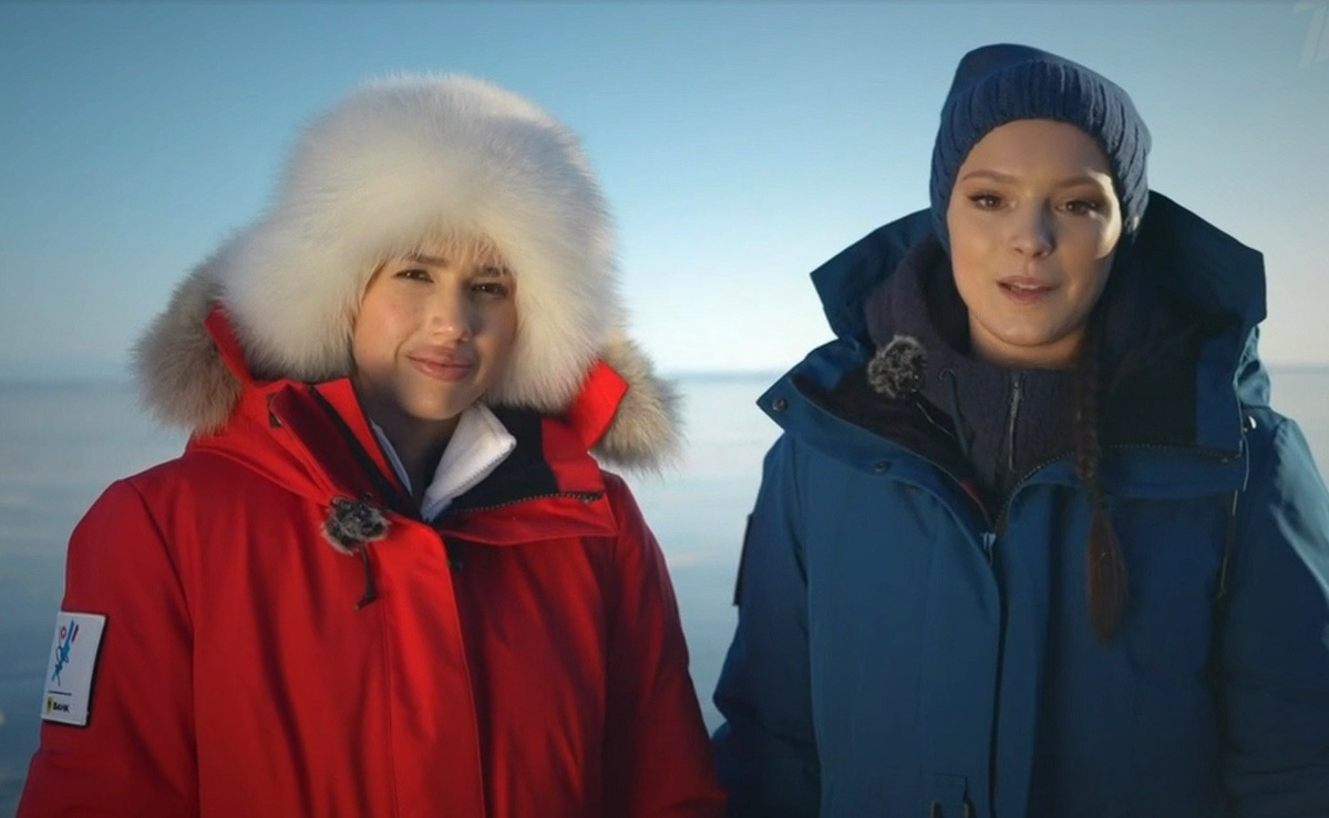 Алина Загитова и Анна Щербакова на турнире "Открытие Байкала"