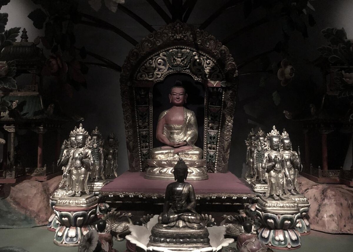 Компощиция чистая земля будды Амитабхи из Музей Истории Религии