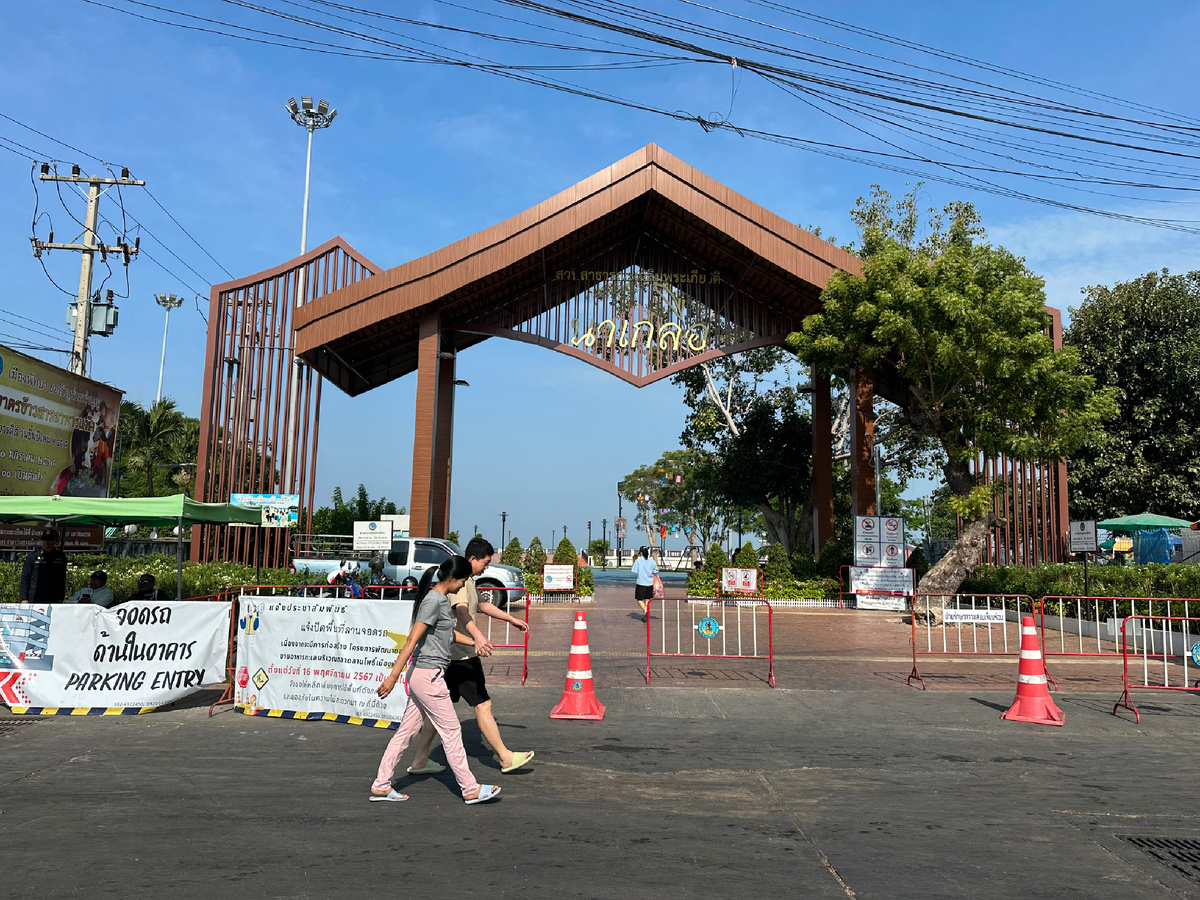 Направление на рыбный рынок.