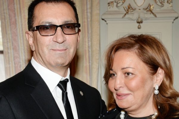    Александр Буйнов с женой. Фото: КП