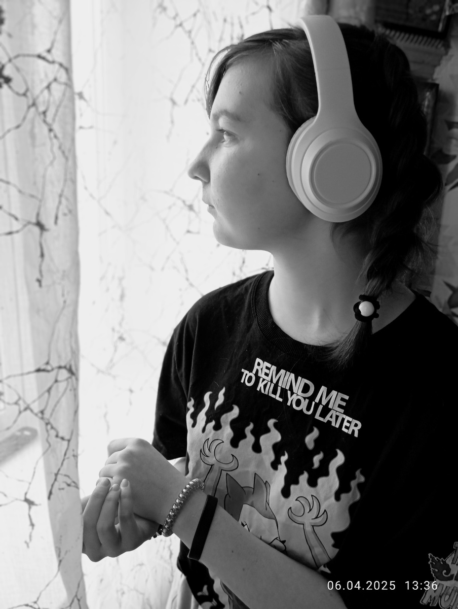 Один из моих экспертов. Дочка Соня. 14 лет.