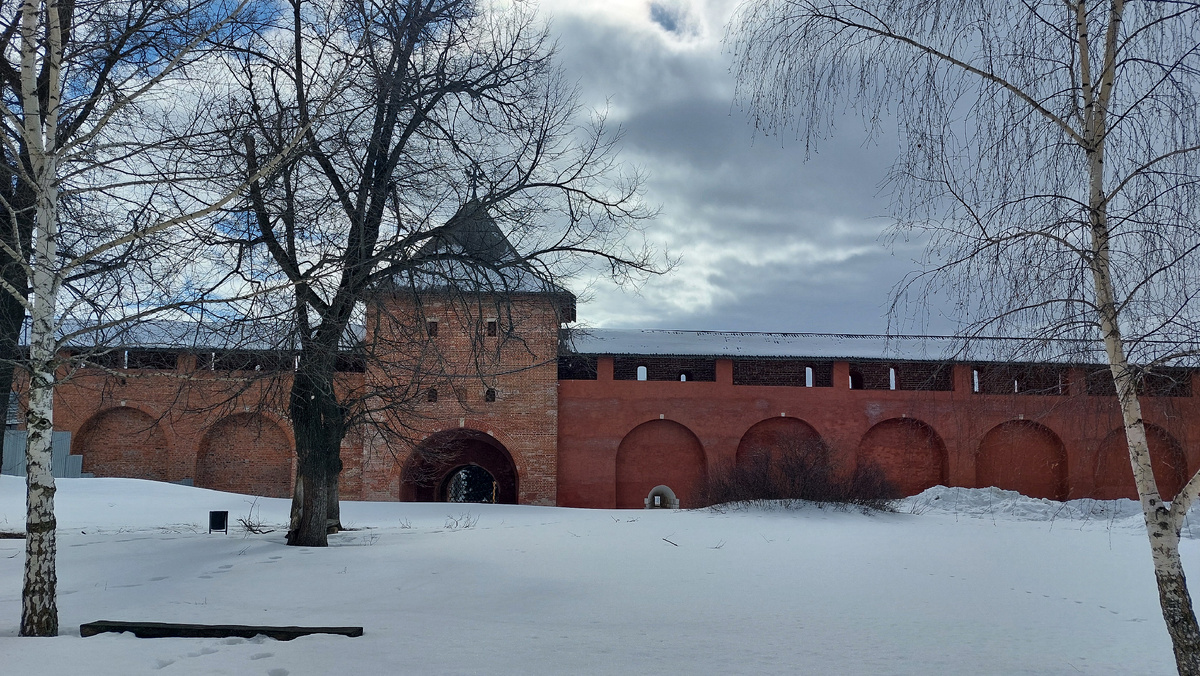 Богоявленские ворота