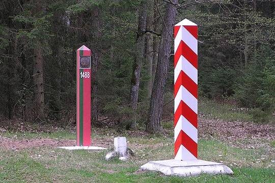    Польша оборудовала электронным заграждением реки на границе с Белоруссией