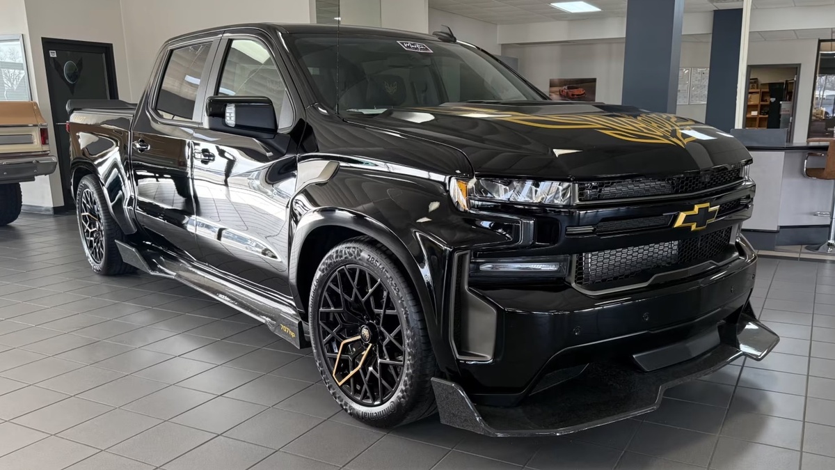 Chevrolet Silverado Bandit