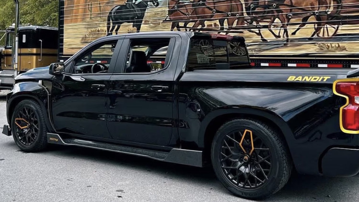 Chevrolet Silverado Bandit