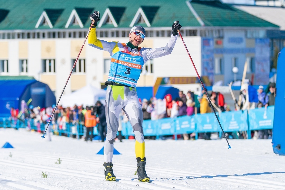    Спортсмен из Коми Станислав Волженцев второй год подряд выиграл главную гонку Югорского лыжного марафона