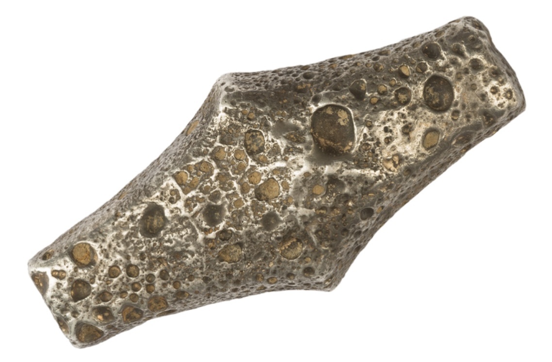 Гривна киевского типа (ок. 1100 г.). Источник: museum.cbr.ru