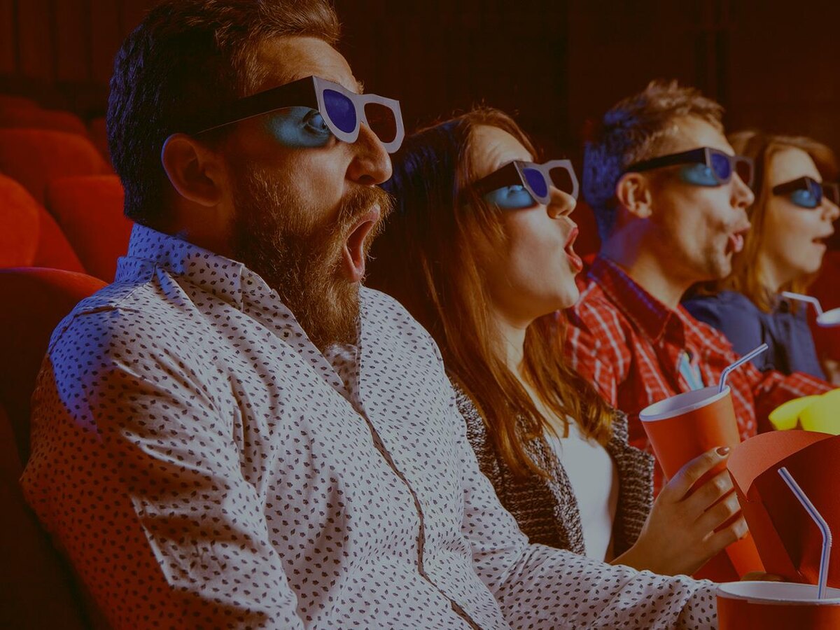    Ликбез для подростков: правда ли, что ребенка не пустят на фильм 18+