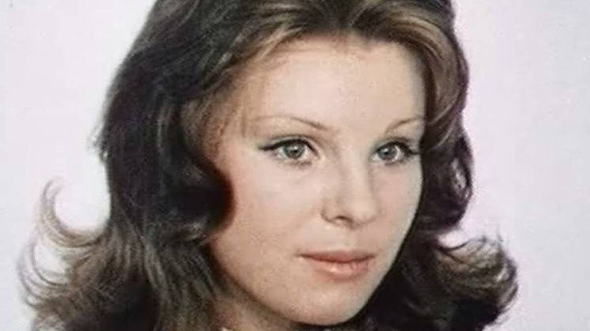    кадр из фильма «Центровой из поднебесья», 1975 год