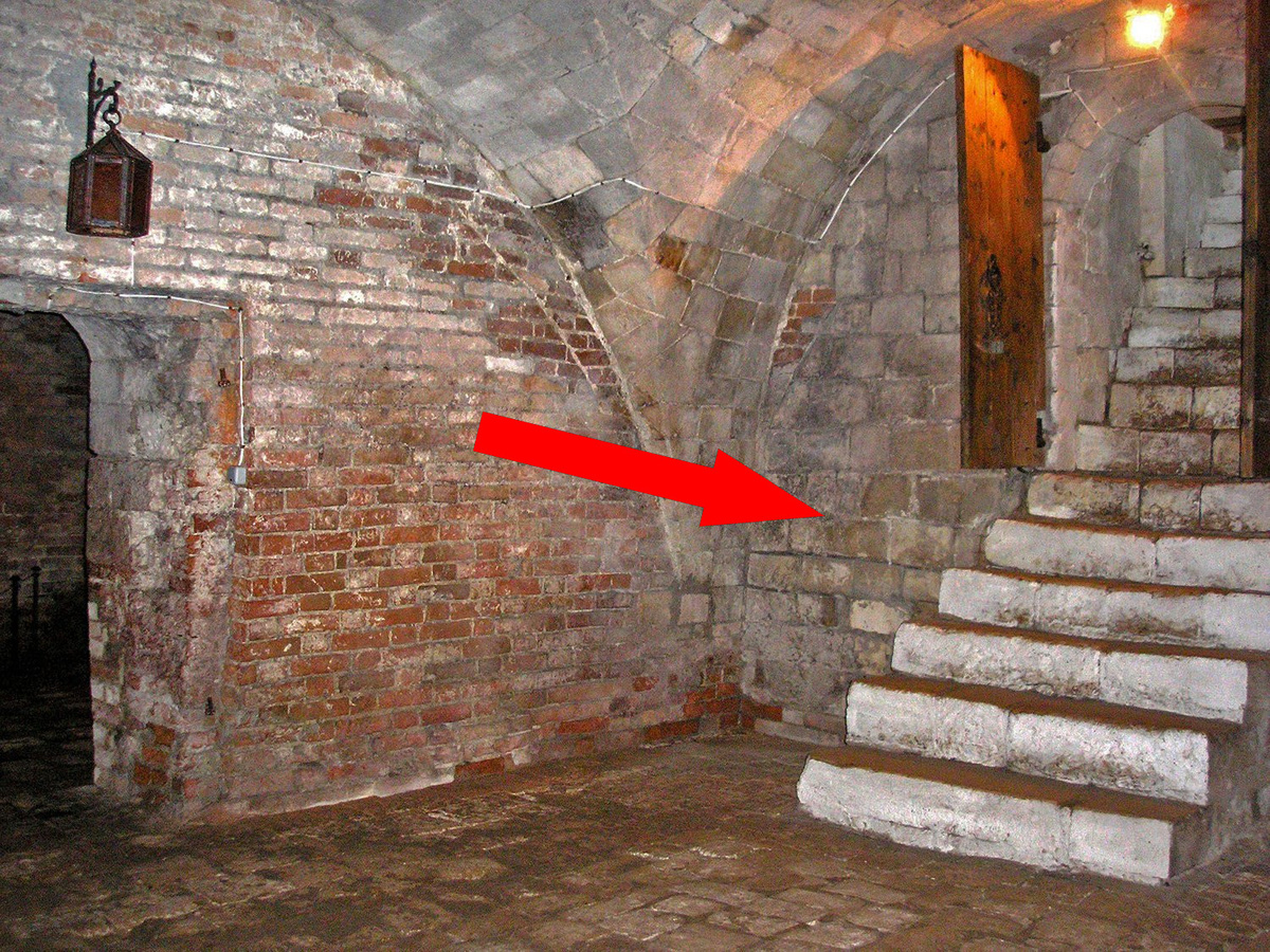    Тайны подземных ходов Московского Кремля