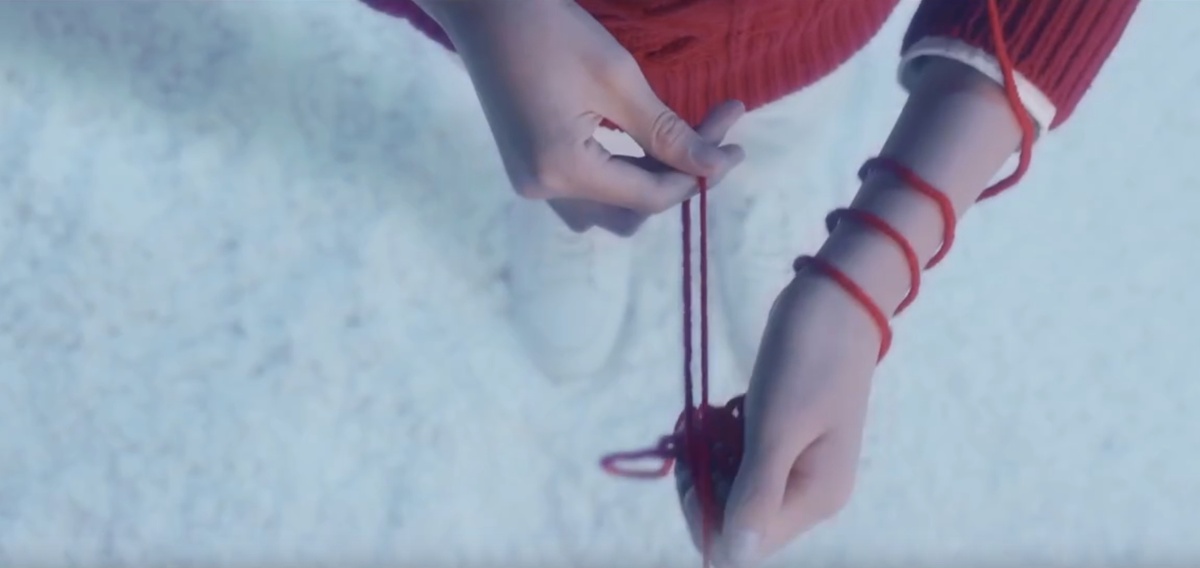 Кадр из титров сериала «Мышь»