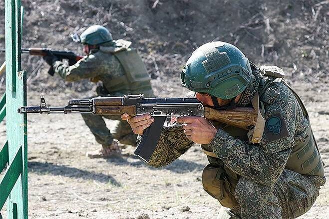    СЕРГЕЙ МАЛЬГАВК//ТАСС: Военные учения в зоне СВО