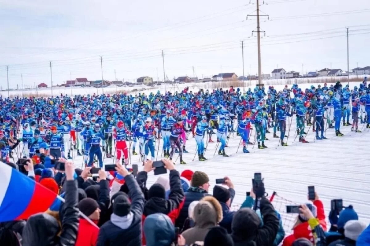    В этом году на трассу вышли почти 4 000 спортсменов и любителей активного образа жизни.