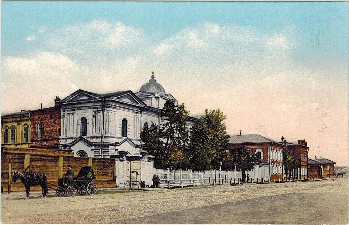 иркутская сиганога - старейшая в России; листать вправо